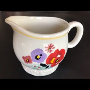 PioneerWomanProducts Floral Creamer